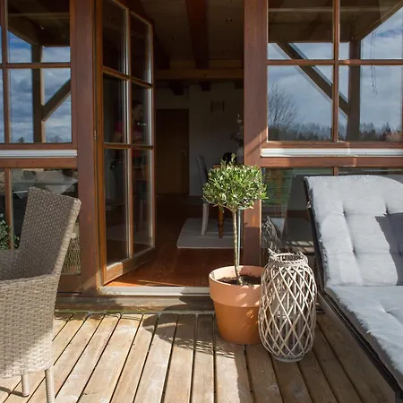 Holz Und Naturhof Geng Esche